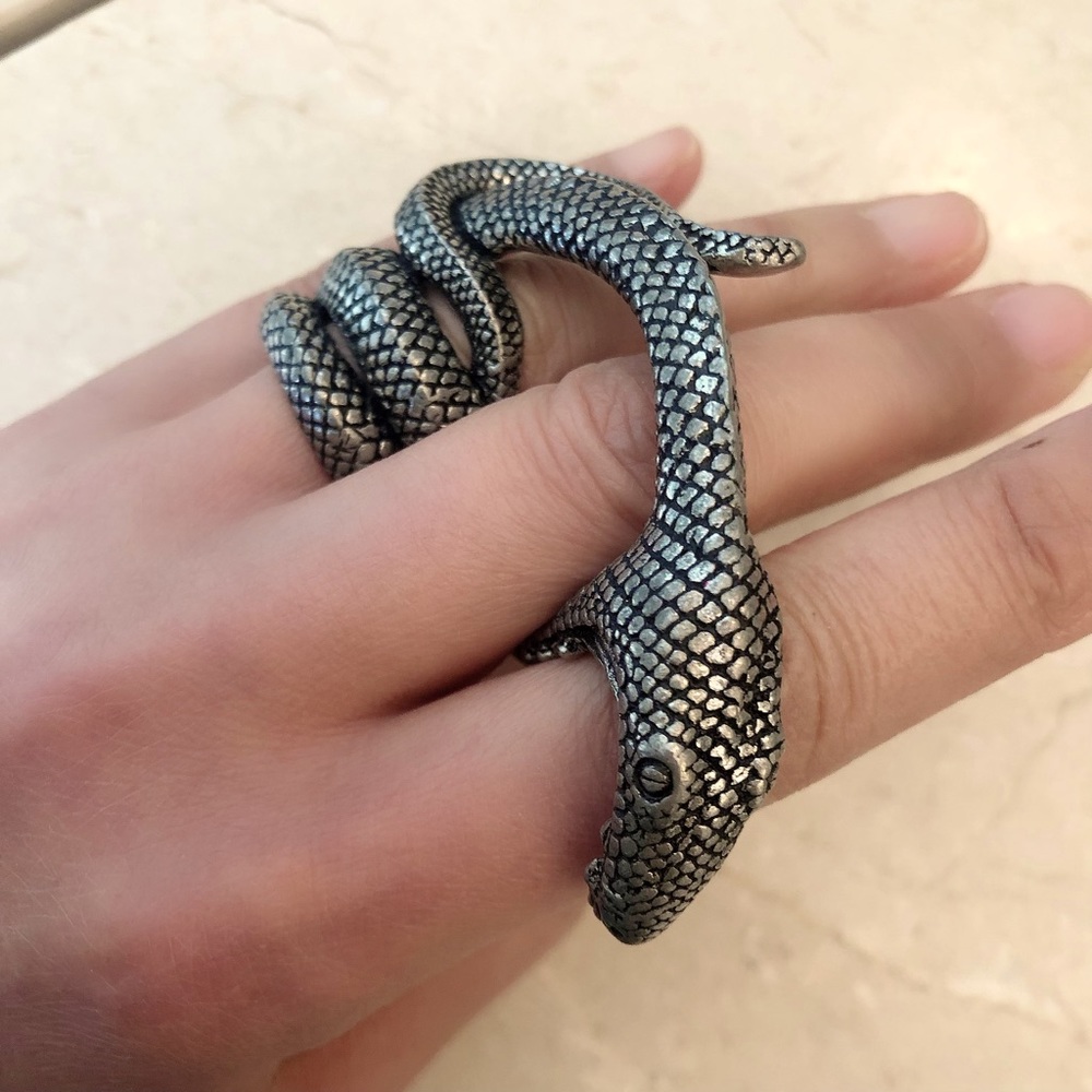 VINTAGE SERPENT SNAKE COBRA GIANT STEEL RING